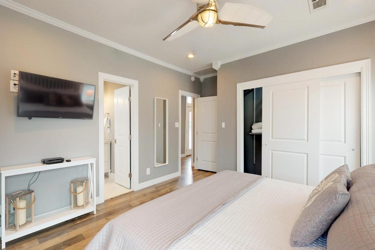The Breezy Bungalow Galveston Exterior foto