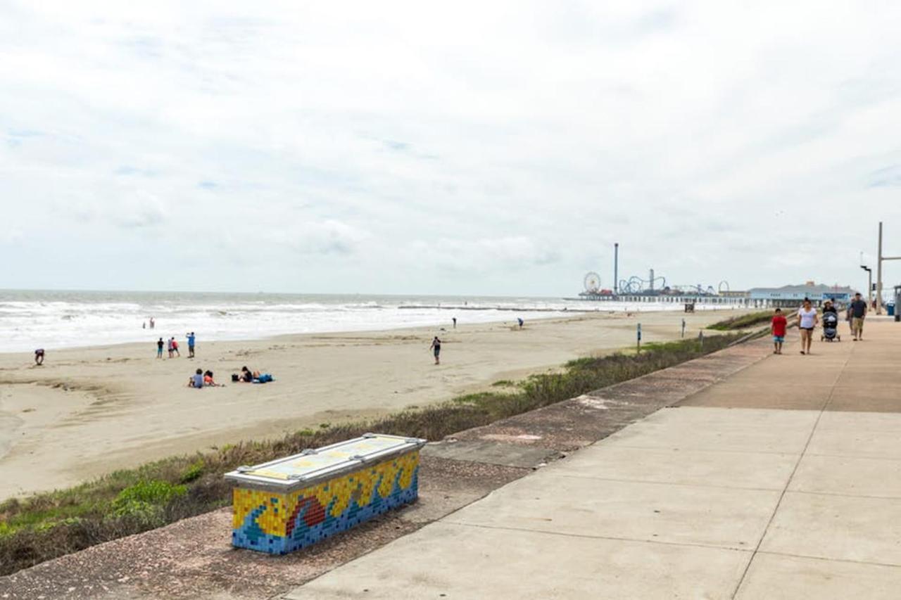 The Breezy Bungalow Galveston Exterior foto